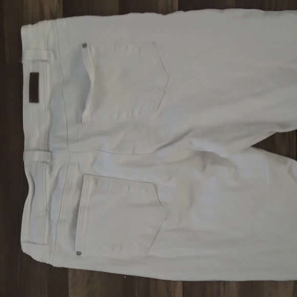 H&H Harmony & Havoc White Denim Stretch Capris Size 14 Inseam 23 - Picture 5 of 5